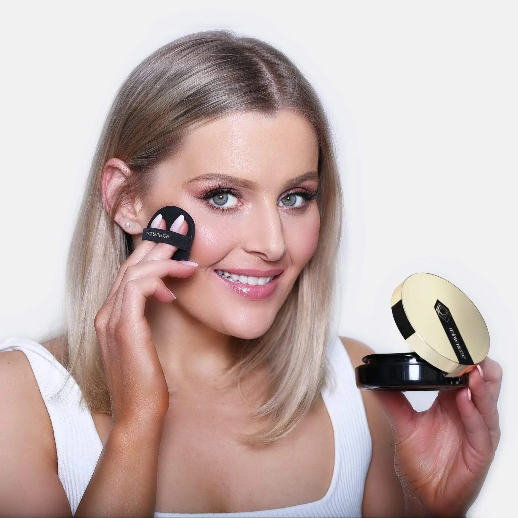LAST STOCKS  10 Collagen Cushion Compact Foundation- Winner Best Foundation
